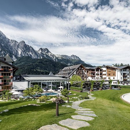 Hotel Krallerhof ลีโอกัง ภายนอก รูปภาพ